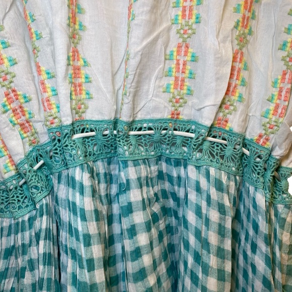 NWT Barok Paris Women’s Cotton Embroidered Peasant Top w Tassels sz M/L - Picture 4 of 14